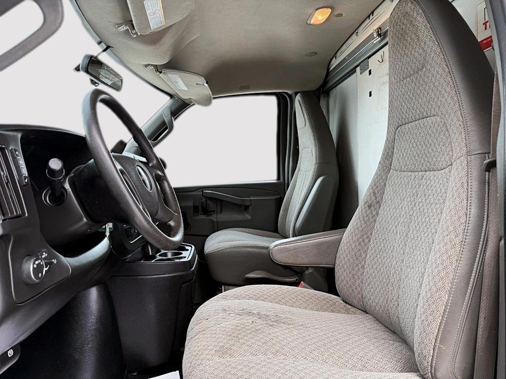 2018 GMC Savana Commercial Cutaway TRONQUÉ in Drummondville, Quebec - 5 - w1024h768px