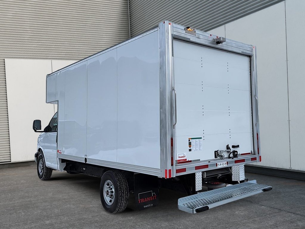 2025 GMC Savana Commercial Cutaway-3