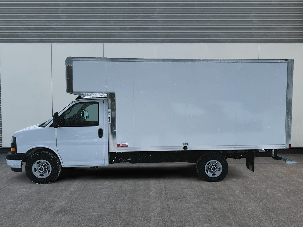 2025 GMC Savana Commercial Cutaway-4