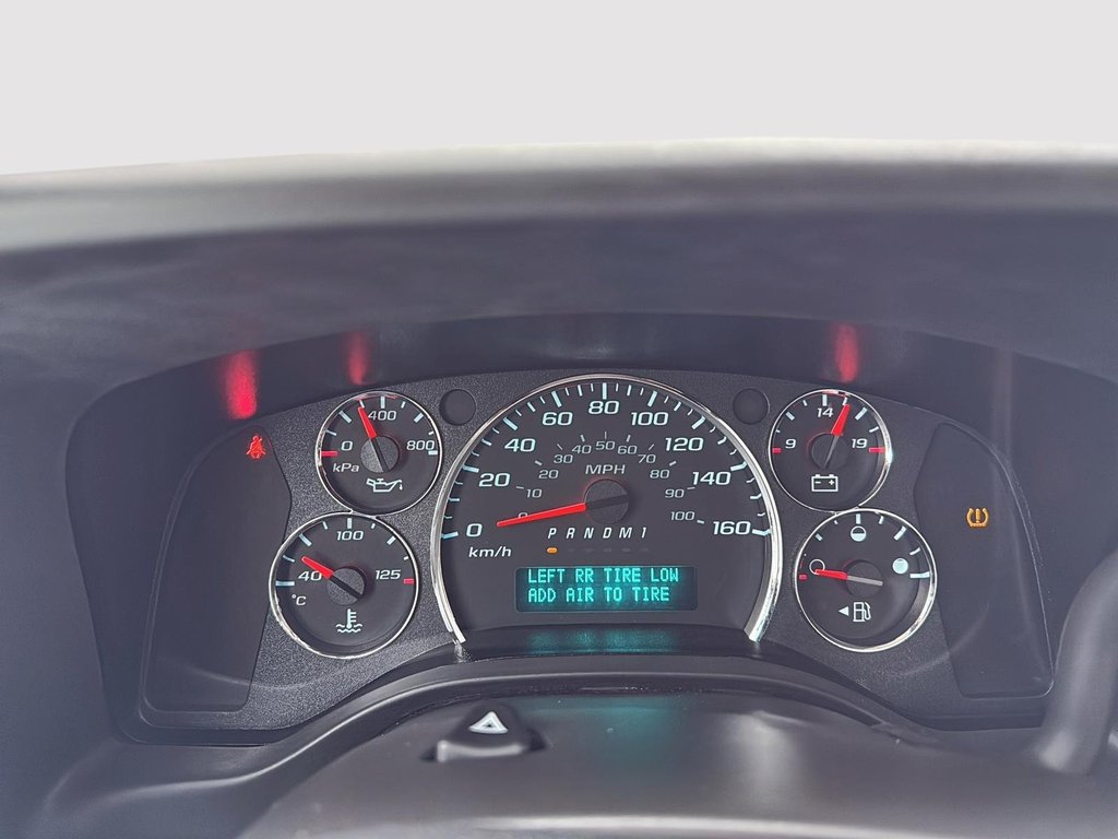 GMC Savana Commercial Cutaway  2025 à Drummondville, Québec - 15 - w1024h768px