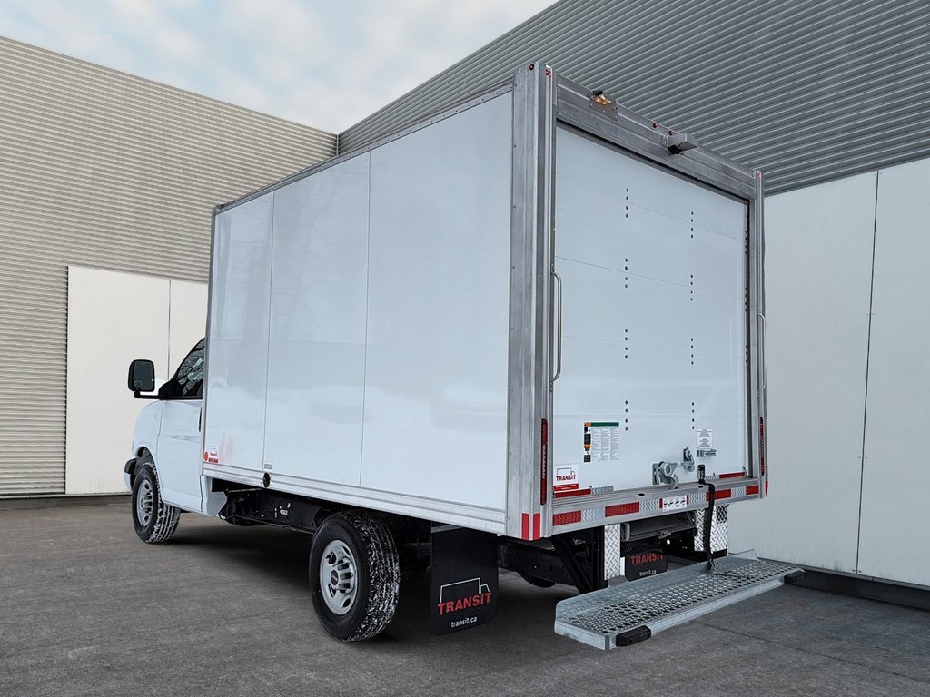 2025 GMC Savana Commercial Cutaway-3