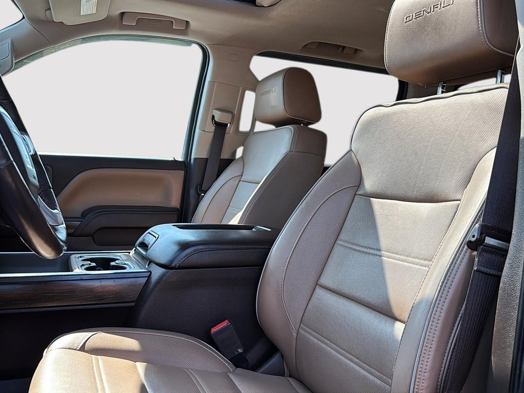 2017 GMC Sierra 1500 Denali in Drummondville, Quebec - 8 - w1024h768px