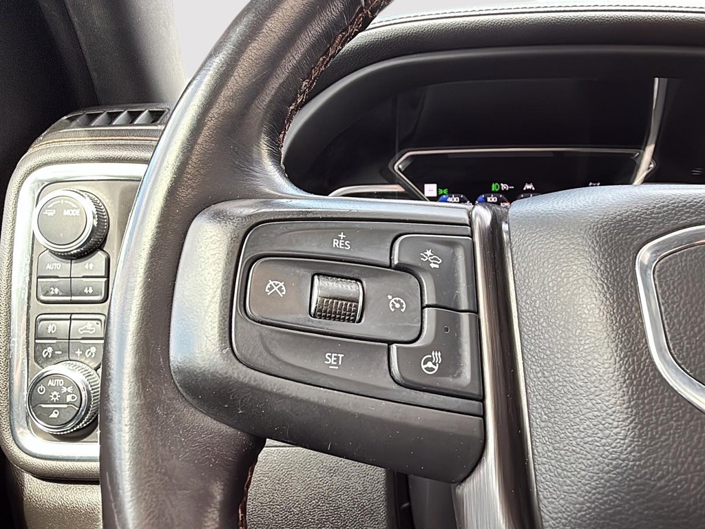 2021 GMC Sierra 1500 AT4 in Drummondville, Quebec - 13 - w1024h768px