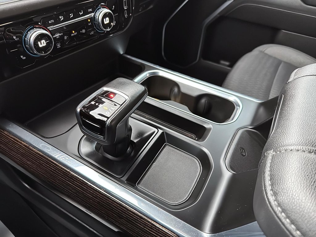 2022 GMC Sierra 1500 Elevation in Drummondville, Quebec - 19 - w1024h768px