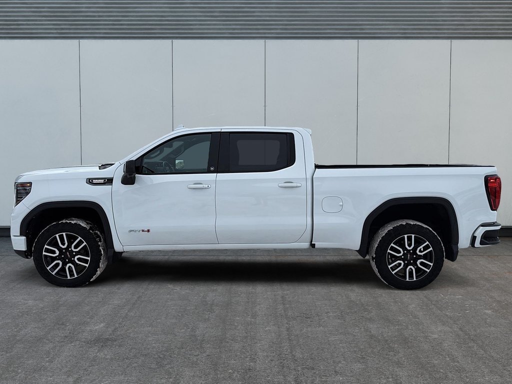 2022 GMC Sierra 1500 AT4-4