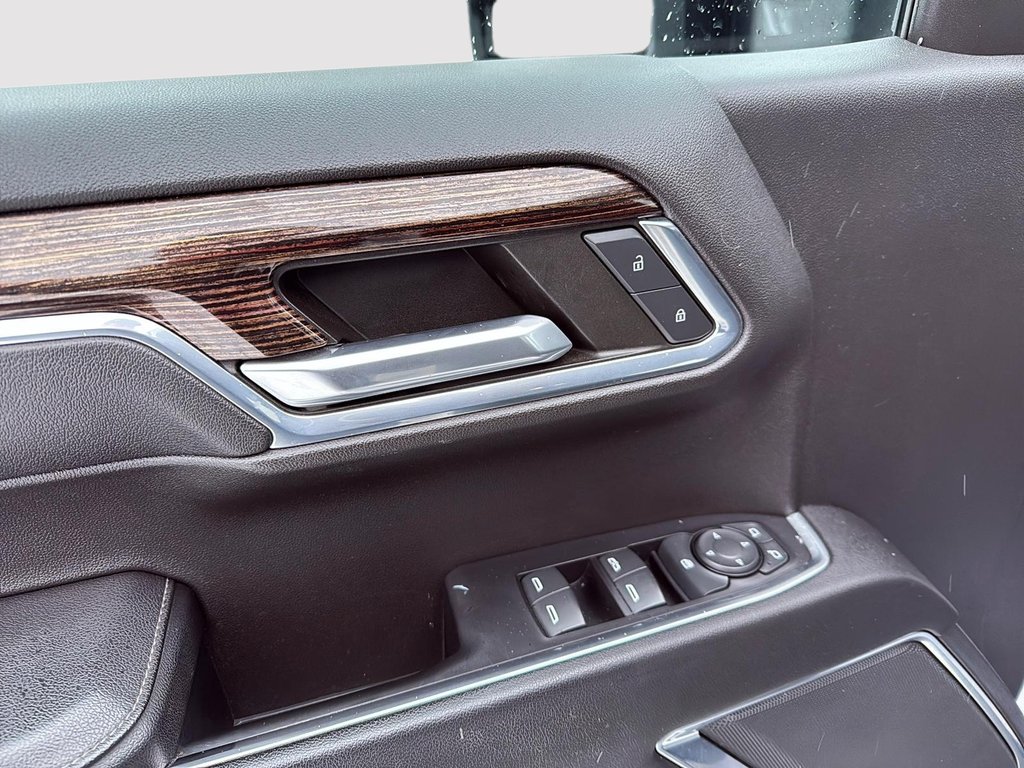 GMC Sierra 1500 Elevation 2023 à Drummondville, Québec - 11 - w1024h768px