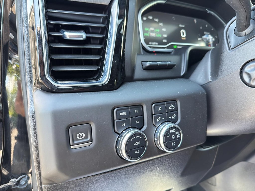 GMC Sierra 1500 Denali 2023 à Drummondville, Québec - 12 - w1024h768px