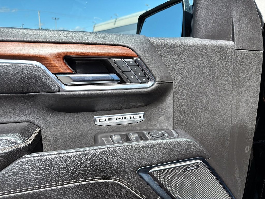 GMC Sierra 1500 Denali 2023 à Drummondville, Québec - 11 - w1024h768px