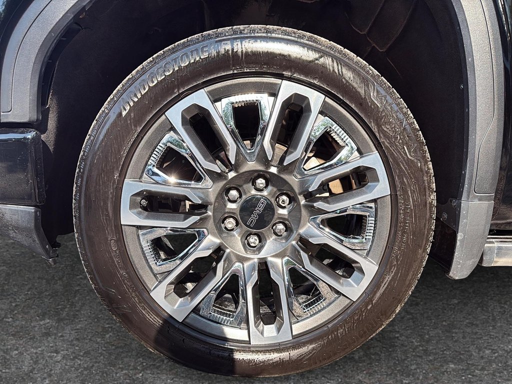 2025 GMC Sierra 1500 Denali Ultimate in Drummondville, Quebec - 6 - w1024h768px