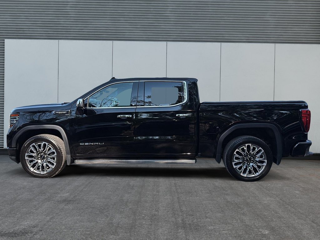 2025 GMC Sierra 1500 Denali Ultimate in Drummondville, Quebec - 5 - w1024h768px