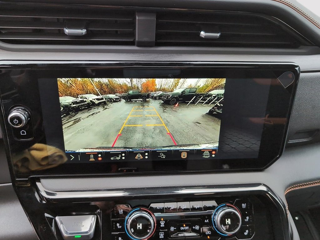 2026 GMC Sierra 1500 AT4 in Drummondville, Quebec - 17 - w1024h768px