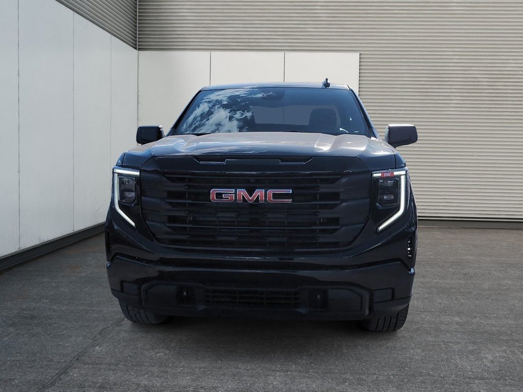2026 GMC Sierra 1500 PRO in Drummondville, Quebec - 2 - w1024h768px