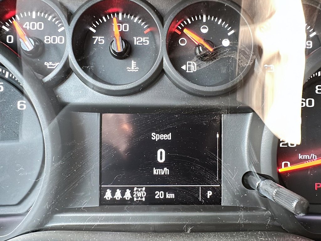 2026 GMC Sierra 1500 PRO in Drummondville, Quebec - 11 - w1024h768px