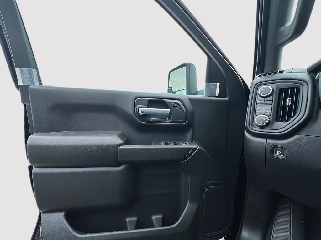 2026 GMC Sierra 1500 PRO in Drummondville, Quebec - 11 - w1024h768px