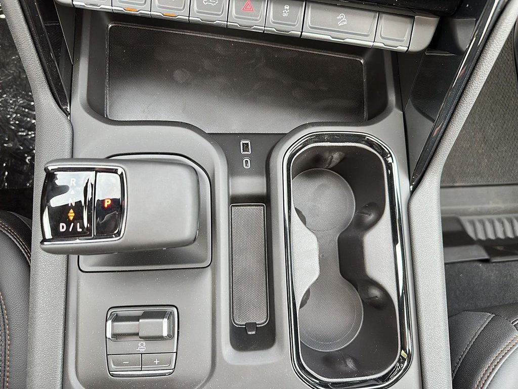 2026 GMC Sierra 1500 AT4 in Drummondville, Quebec - 15 - w1024h768px
