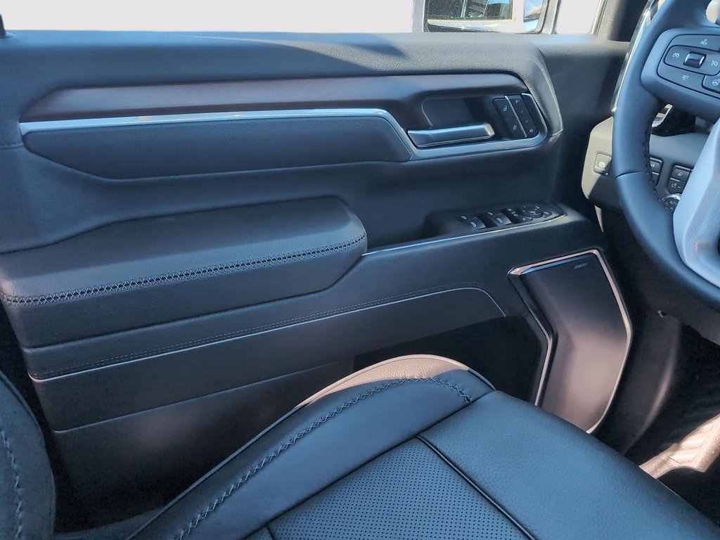 GMC SIERRA 2500 HD DENALI 2025 à Drummondville, Québec - 9 - w1024h768px