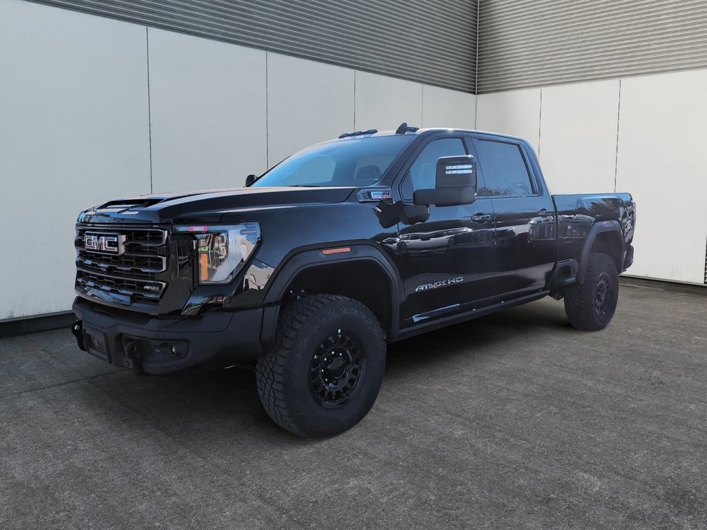 2026 GMC SIERRA 2500 HD AT4X in Drummondville, Quebec - 1 - w1024h768px