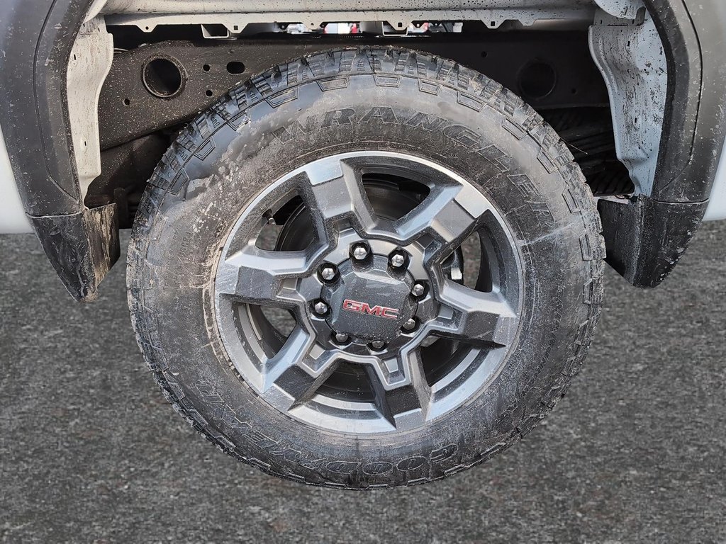GMC Sierra 2500 HD SLE 2026 à Drummondville, Québec - 6 - w1024h768px
