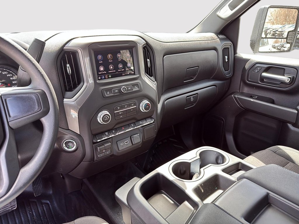 2026 GMC Sierra 2500 HD PRO in Drummondville, Quebec - 13 - w1024h768px