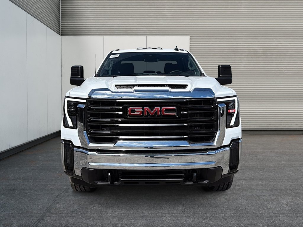2026 GMC Sierra 2500 HD PRO in Drummondville, Quebec - 2 - w1024h768px