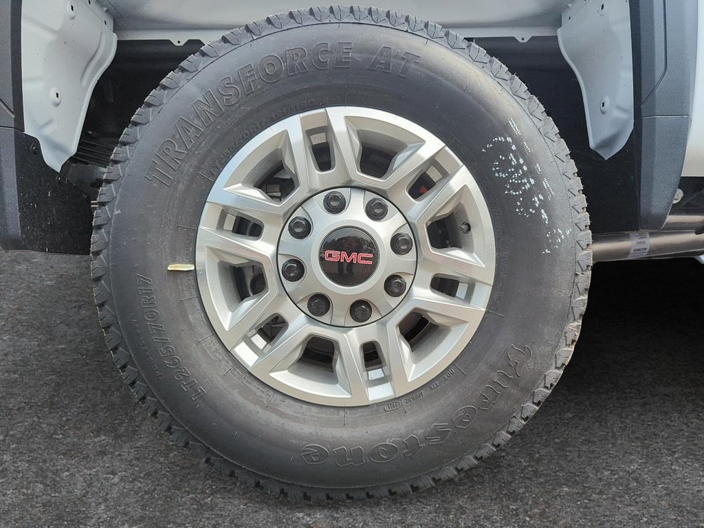 2026 GMC Sierra 2500 HD PRO in Drummondville, Quebec - 7 - w1024h768px