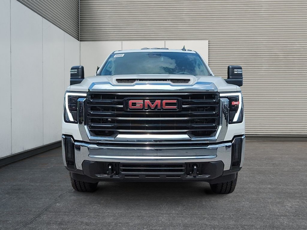 2026 GMC Sierra 2500 HD PRO in Drummondville, Quebec - 2 - w1024h768px