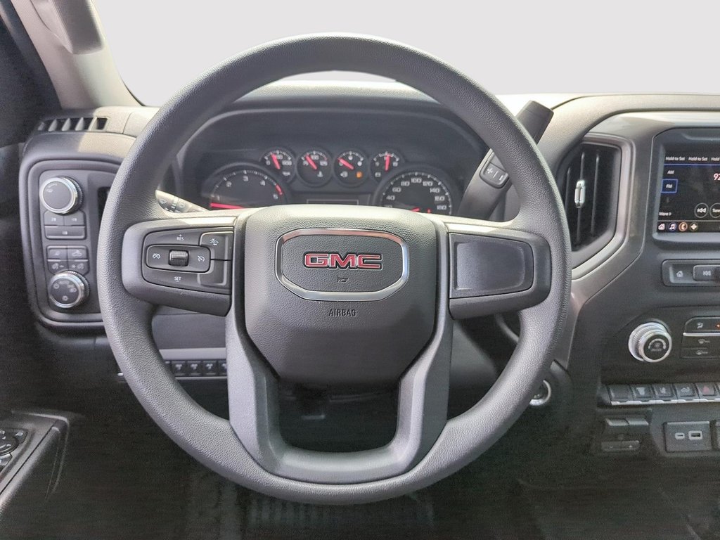 2026 GMC Sierra 2500 HD PRO in Drummondville, Quebec - 10 - w1024h768px
