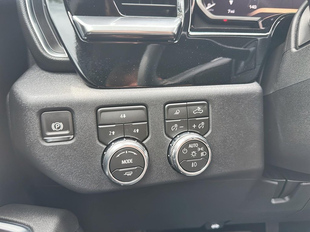 2026 GMC Sierra 2500 HD SLE in Drummondville, Quebec - 16 - w1024h768px