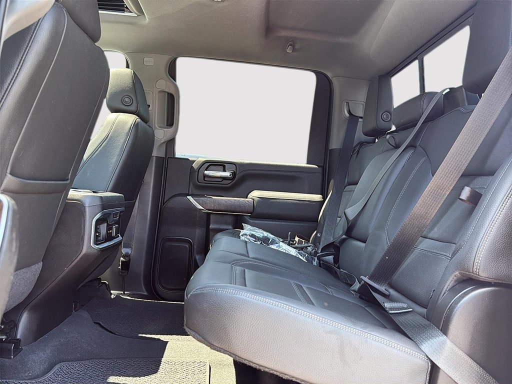 2021 GMC Sierra 2500HD Denali in Drummondville, Quebec - 10 - w1024h768px