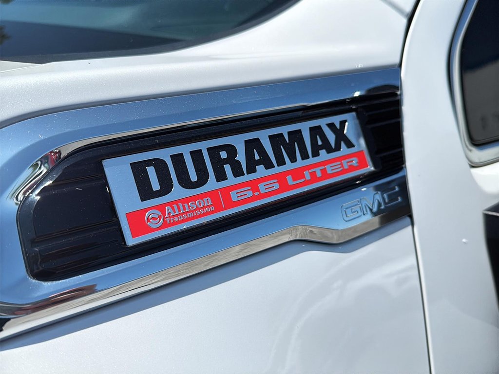 2021 GMC Sierra 2500HD Denali in Drummondville, Quebec - 6 - w1024h768px