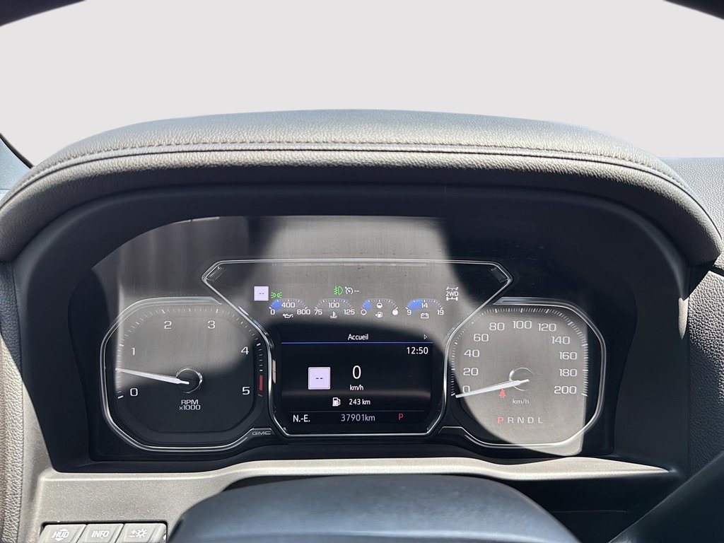 2023 GMC Sierra 2500HD AT4 in Drummondville, Quebec - 16 - w1024h768px