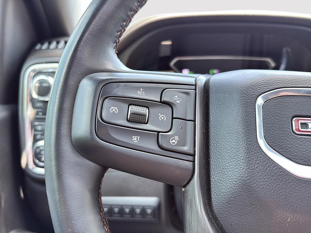 2023 GMC Sierra 2500HD AT4 in Drummondville, Quebec - 14 - w1024h768px