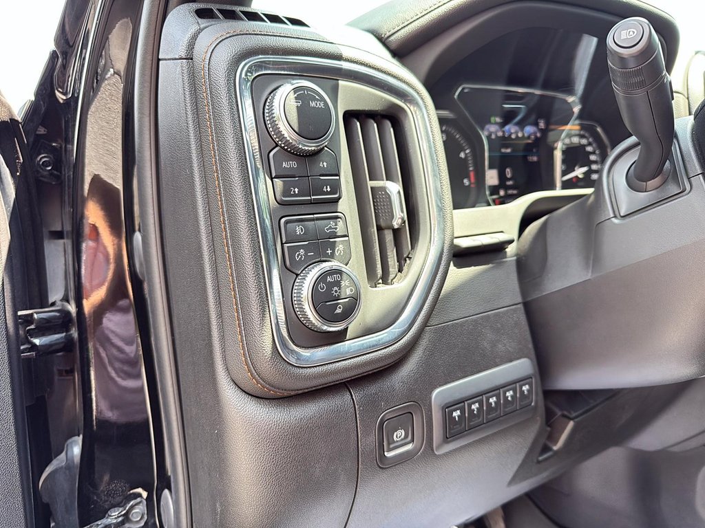 2023 GMC Sierra 2500HD AT4 in Drummondville, Quebec - 12 - w1024h768px