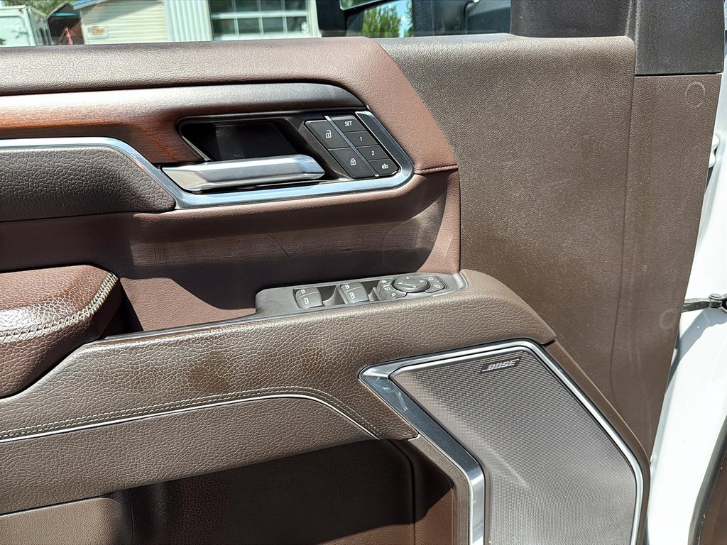 2024 GMC Sierra 2500HD Denali in Drummondville, Quebec - 12 - w1024h768px