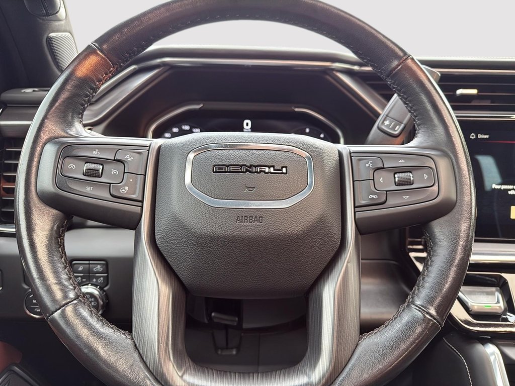 2024 GMC Sierra 2500HD Denali Ultimate in Drummondville, Quebec - 13 - w1024h768px