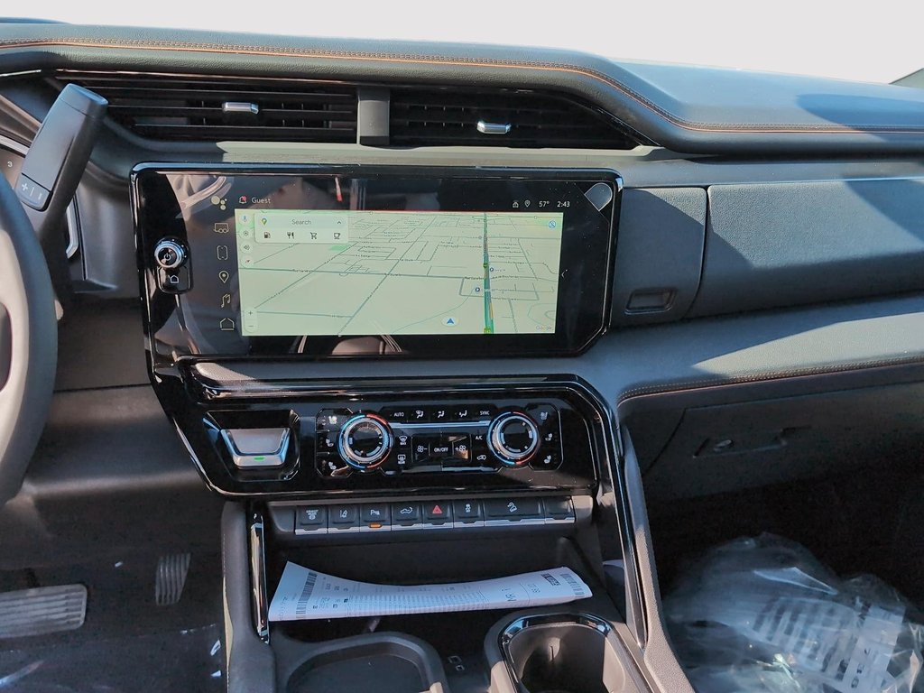 2026 GMC Sierra 2500HD AT4 in Drummondville, Quebec - 10 - w1024h768px