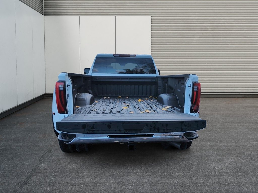 GMC Sierra 3500 HD PRO DRW 2026 à Drummondville, Québec - 15 - w1024h768px