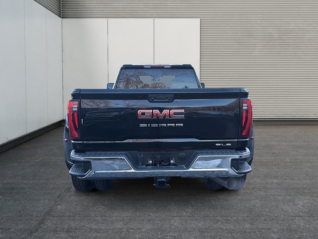 2026 GMC Sierra 3500 HD SLE DRW in Drummondville, Quebec - 3 - w1024h768px