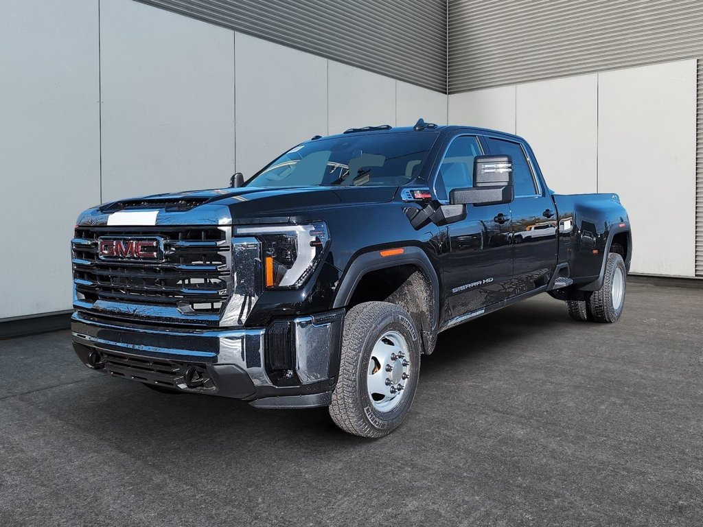 GMC Sierra 3500 HD SLE DRW 2026 à Drummondville, Québec - 2 - w1024h768px
