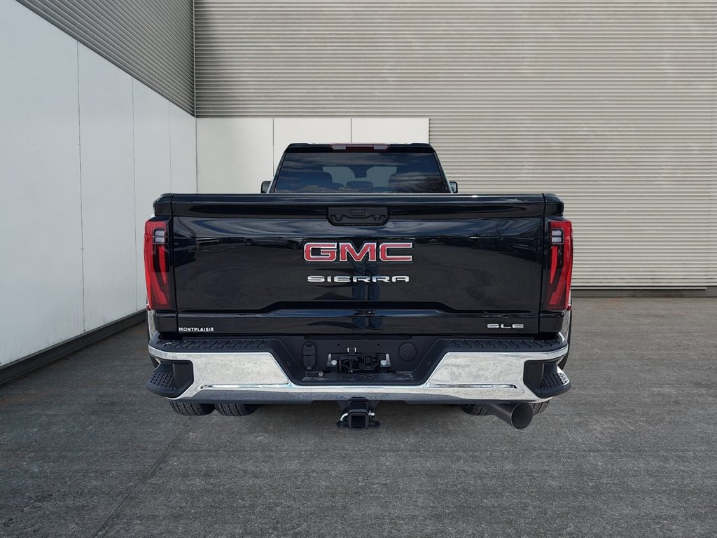 GMC Sierra 3500 HD SLE DRW 2026 à Drummondville, Québec - 3 - w1024h768px