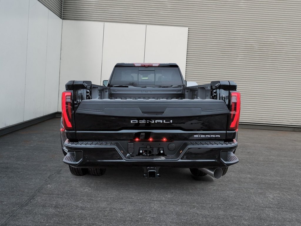 2026 GMC Sierra 3500 HD DENALI ULTIMATE DRW in Drummondville, Quebec - 13 - w1024h768px