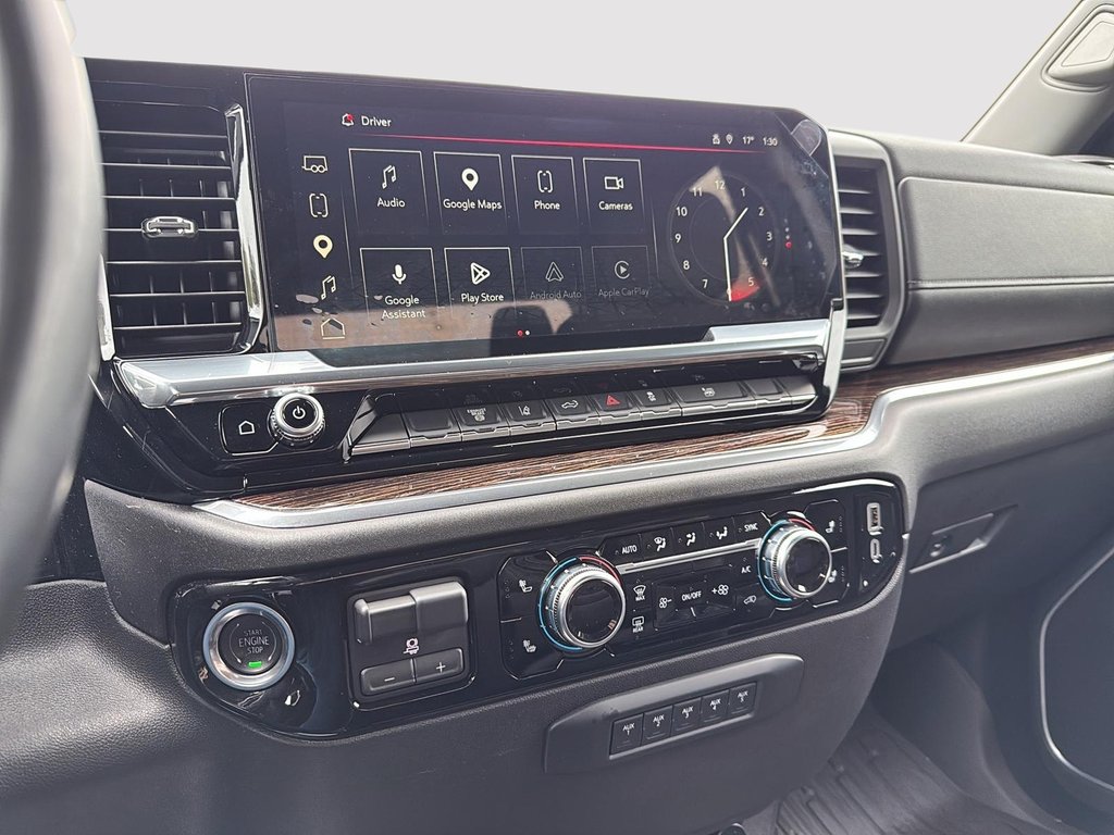 2025 GMC Sierra 3500HD SLE in Drummondville, Quebec - 17 - w1024h768px
