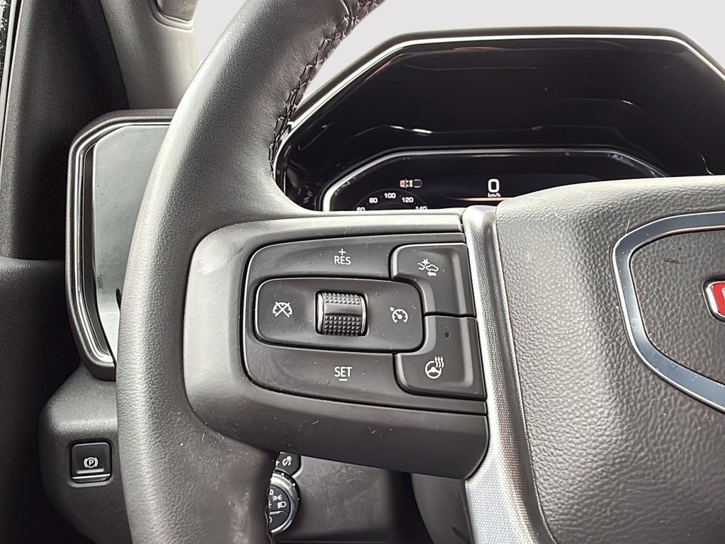 2025 GMC Sierra 3500HD SLE in Drummondville, Quebec - 14 - w1024h768px