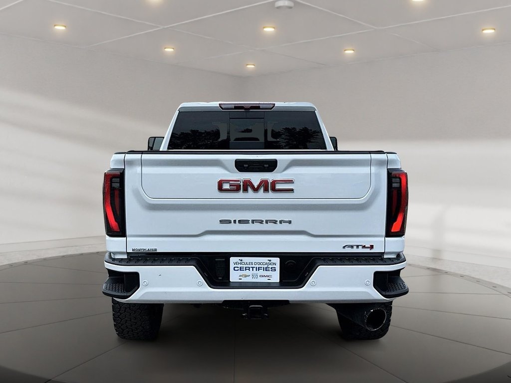 2024  SIERRA  CAISSE STANDARD DE 6 PIEDS 6 POU AT4 LIFT KIT 35 POUCE !! in Drummondville, Quebec - 3 - w1024h768px