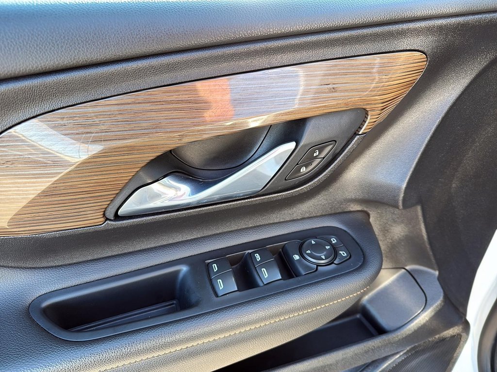 2021 GMC Terrain SLE in Drummondville, Quebec - 11 - w1024h768px