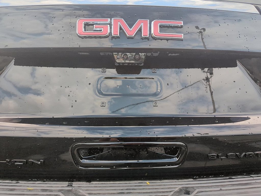 2026 GMC Yukon XL Elevation in Drummondville, Quebec - 13 - w1024h768px