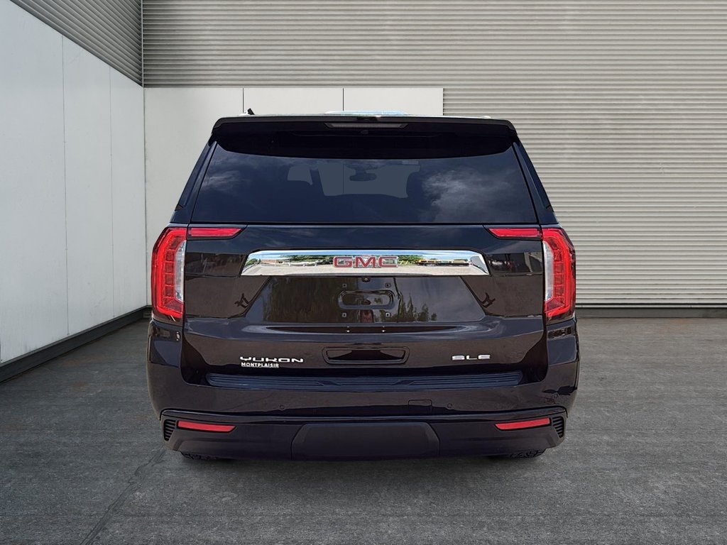 2023 GMC Yukon SLE in Drummondville, Quebec - 3 - w1024h768px