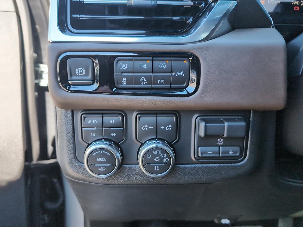 2026 GMC Yukon Denali Ultimate in Drummondville, Quebec - 14 - w1024h768px