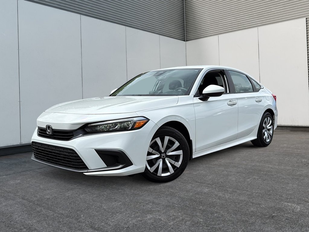 2022 Honda Civic Sedan LX in Drummondville, Quebec - 1 - w1024h768px