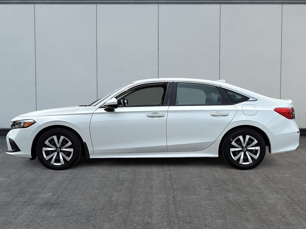 2022 Honda Civic Sedan LX in Drummondville, Quebec - 5 - w1024h768px